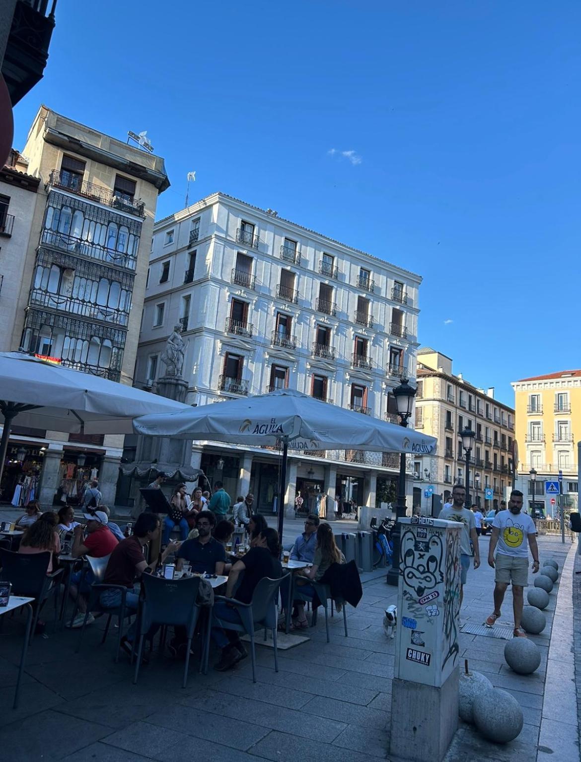 Room In Plaza Mayor Madryt Zewnętrze zdjęcie
